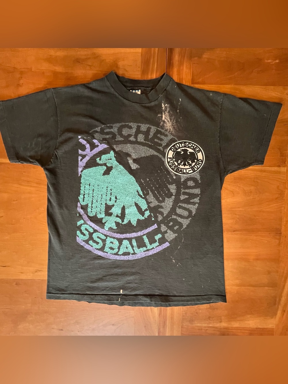 Vintage 90s Adidas Germany DFB Soccer T-Shirt Distressed Paint Splatter Large